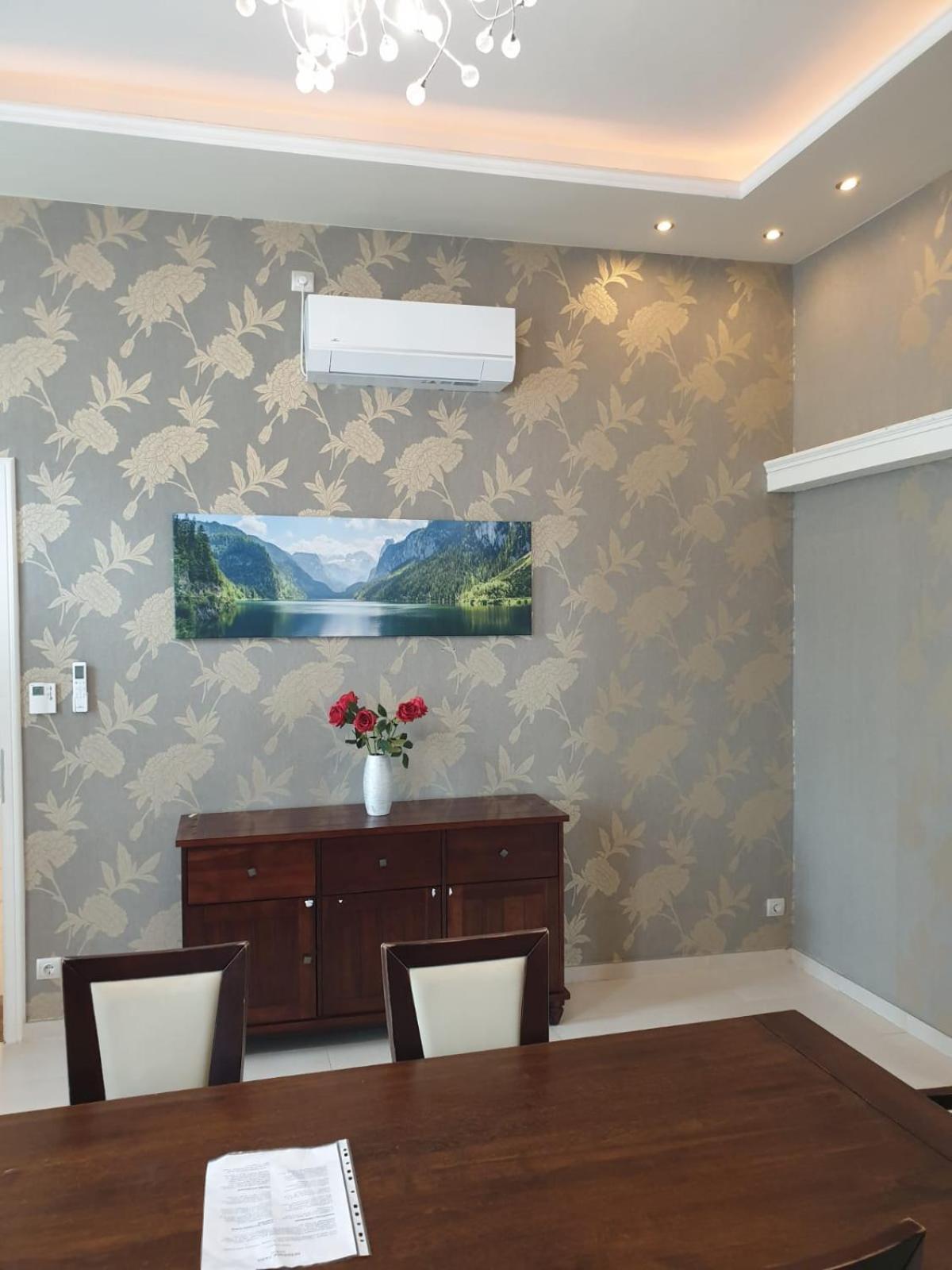 Residence Oasis Gyor Bagian luar foto
